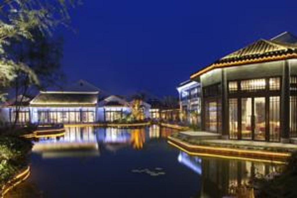 Radisson Blu Resort Wetland Park Wuxi  Exterior photo